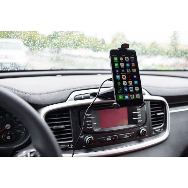 Main product image for Car Wireless Smartphone Fast Charger with Quick CD 125-388